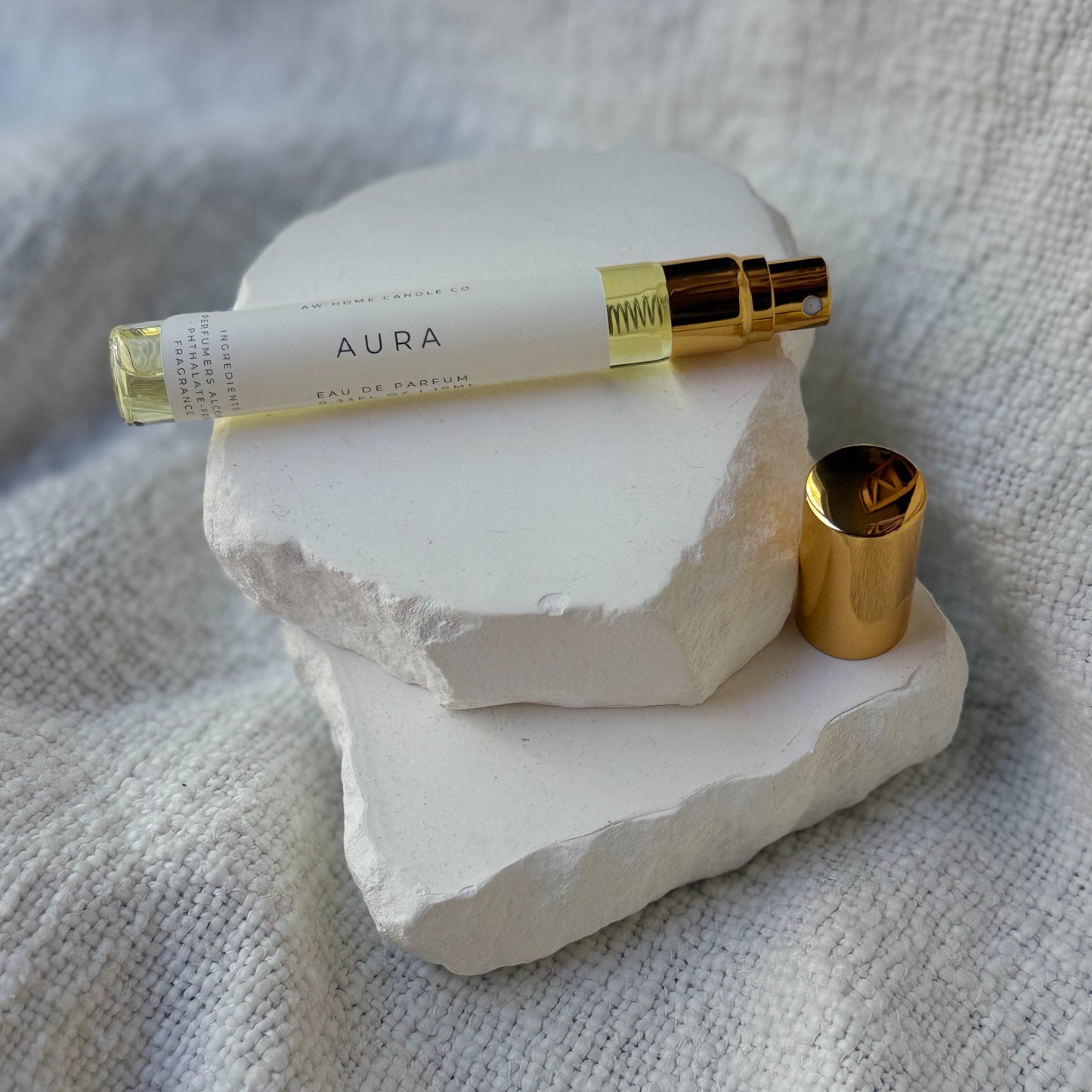 AURA Perfume